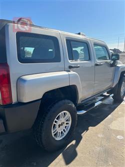 Hummer H3